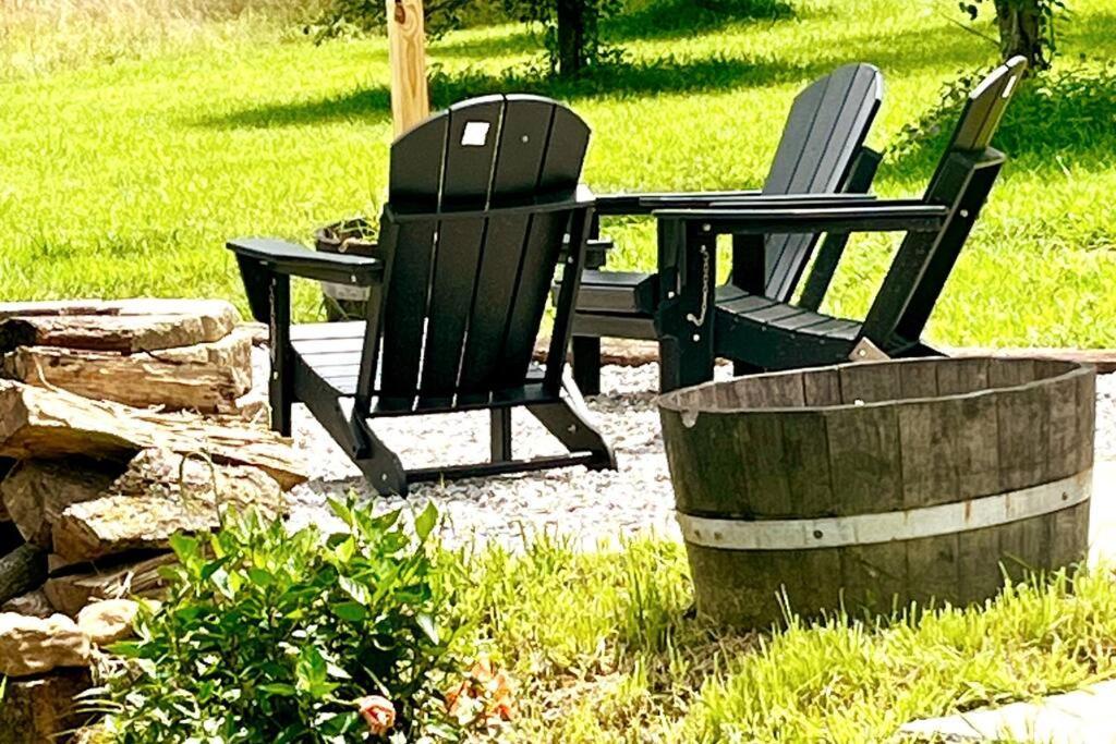 #4 Kentucky Bourbon Trail Bourbon Barrel Cottages Lawrenceburg Extérieur photo