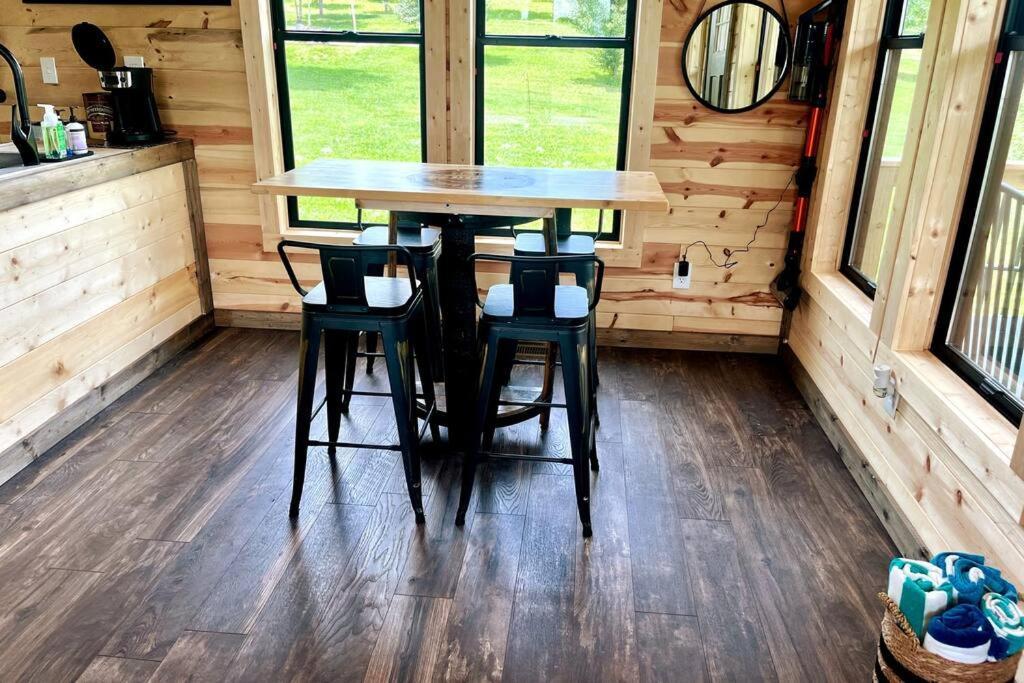 #4 Kentucky Bourbon Trail Bourbon Barrel Cottages Lawrenceburg Extérieur photo