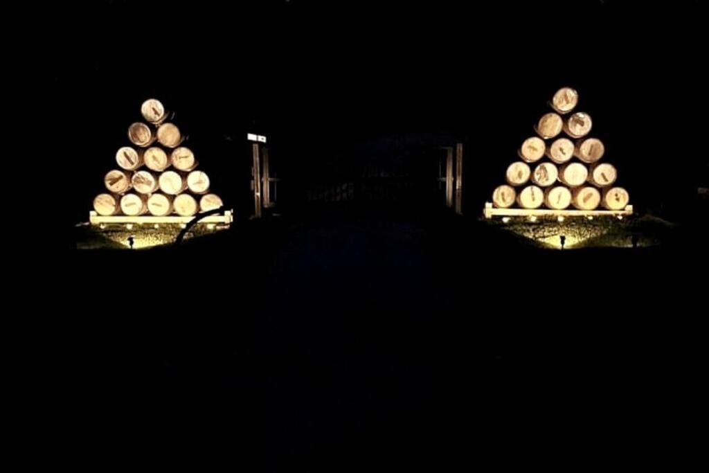 #4 Kentucky Bourbon Trail Bourbon Barrel Cottages Lawrenceburg Extérieur photo